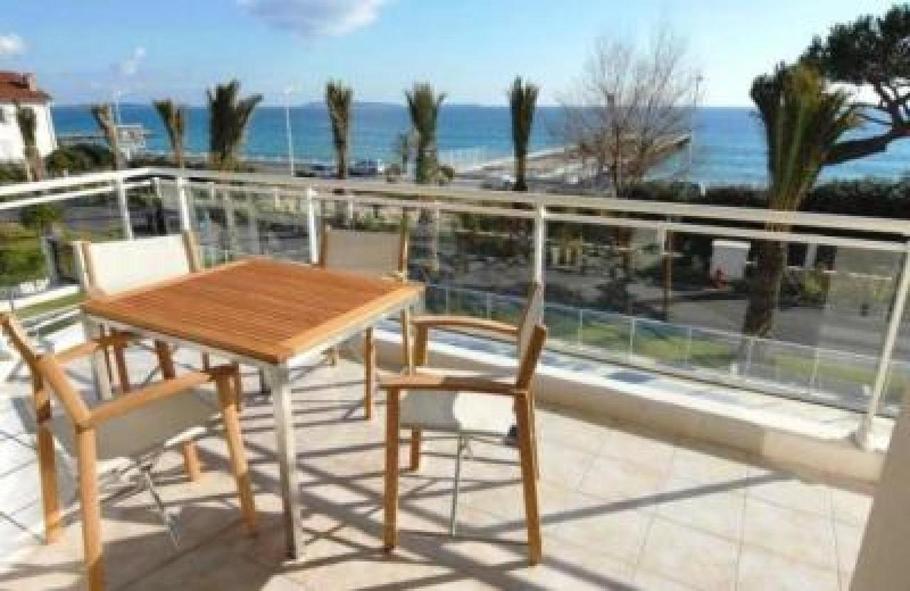 Stunning 2 Bed, 2 Bath Apt On The Cannes Sea Front Has Swimming Pool And Is A Secure Modern Building 464 מראה חיצוני תמונה