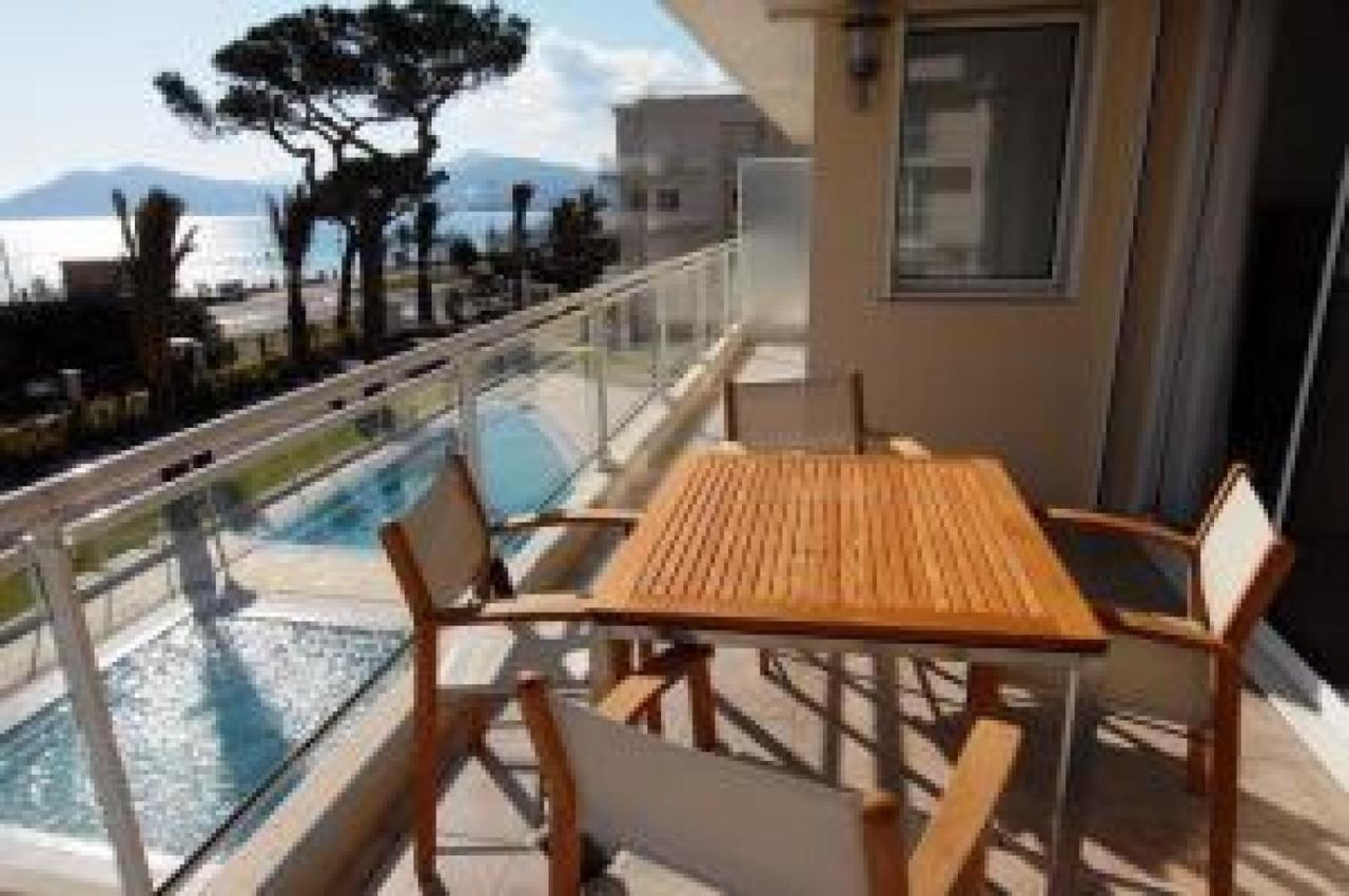 Stunning 2 Bed, 2 Bath Apt On The Cannes Sea Front Has Swimming Pool And Is A Secure Modern Building 464 מראה חיצוני תמונה