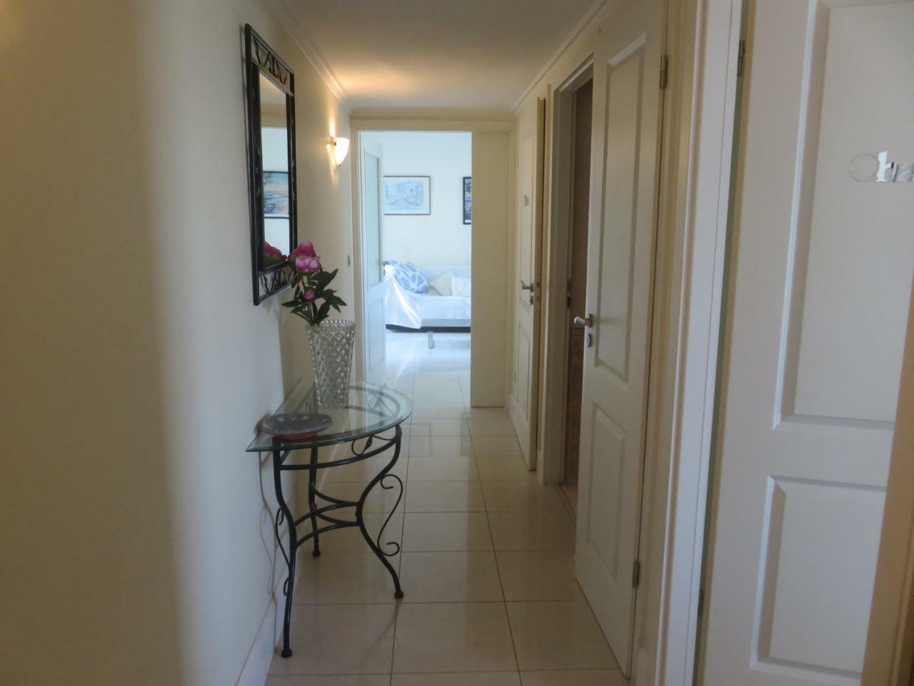 Stunning 2 Bed, 2 Bath Apt On The Cannes Sea Front Has Swimming Pool And Is A Secure Modern Building 464 מראה חיצוני תמונה